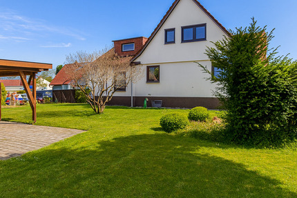 Raum für Ideen: Doppelhaushälfte mit Bauplatz, großem Garten und Garage 5 zimmer