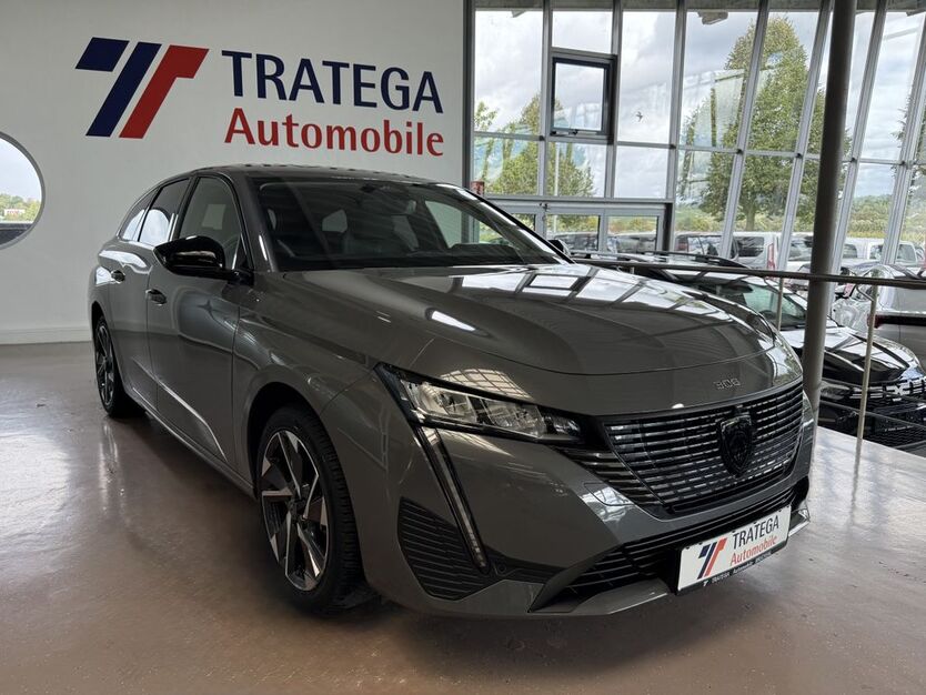 Peugeot 308 8.697 km 28.690 € Bruchsal 76646