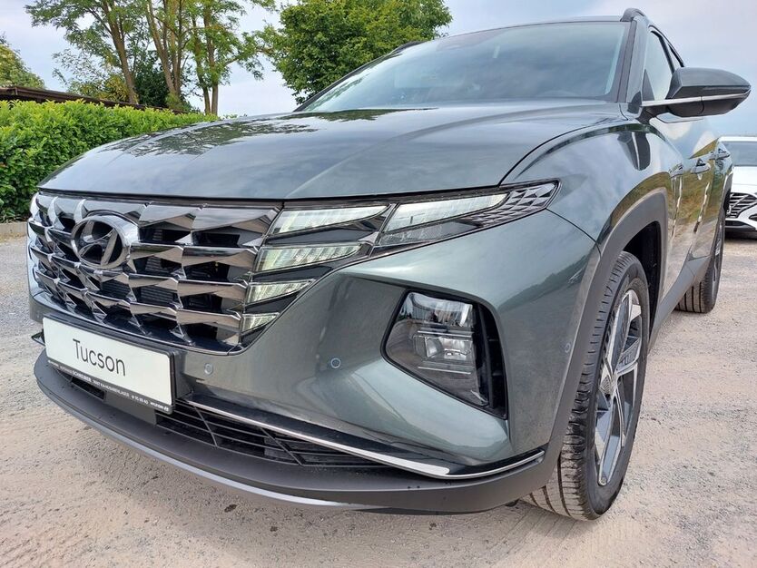 Hyundai TUCSON 49.300 km 32.990 € Karlsruhe 76187