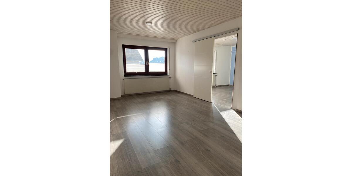 Etagenwohnung Rheinstetten - 2 Zimmer, 69 m&sup2;, 235.000&euro; | Angebot:27291195