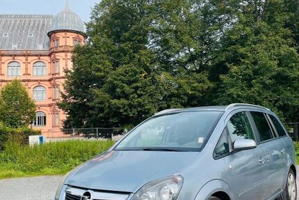 Opel Zafira 214.000 km 3.200 € Karlsruhe 76137
