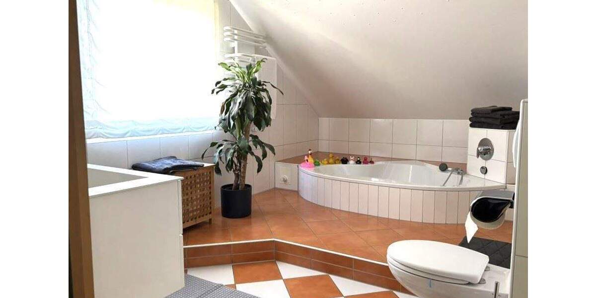 Etagenwohnung Bretten Bretten - 3 Zimmer, 630.000&euro; | Angebot:25678571
