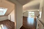 Dachgeschoßwohnung Karlsruhe Innenstadt-Ost - 2.5 Zimmer, 65 m&sup2;, 970&euro; | Angebot:26341216