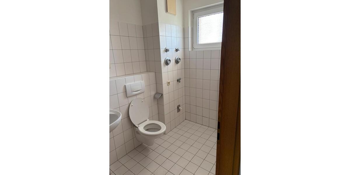 Etagenwohnung Karlsruhe Wettersbach - 2 Zimmer, 25 m&sup2;, 650&euro; | Angebot:26519424