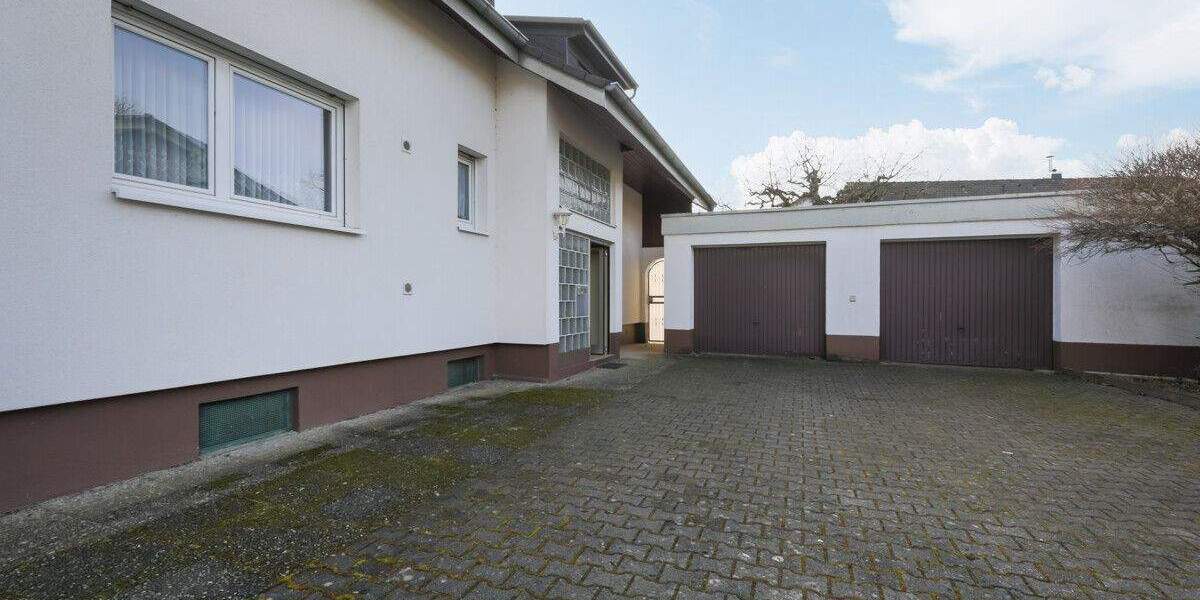 Mehrfamilienhaus, Wohnhaus Baden-Baden / Sandweier Sandweier - 8 Zimmer, 188 m&sup2;, 650.000&euro; | Angebot:25276152