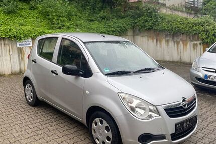 Opel Agila