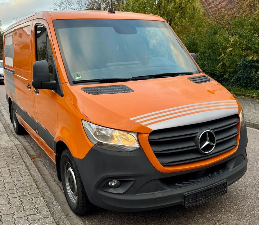 Mercedes-Benz Sprinter 217.296 km 15.800 € Karlsruhe 76149