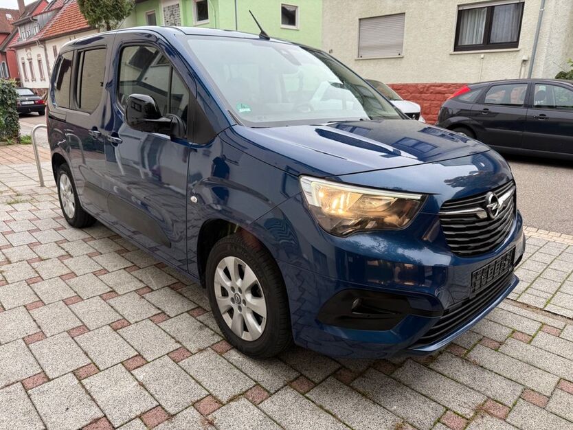 Opel Combo 39.500 km 18.100 € Karlsruhe 76287