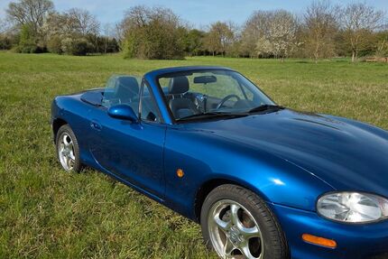 Mazda MX-5 128.000 km 9.900 &euro; Bruchsal 76646