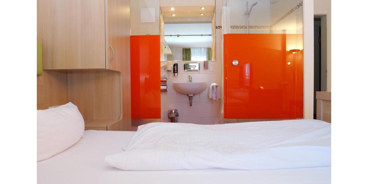 Etagenwohnung Karlsruhe Innenstadt-Ost - 1 Zimmer, 30 m&sup2;, 850&euro; | Angebot:25208395