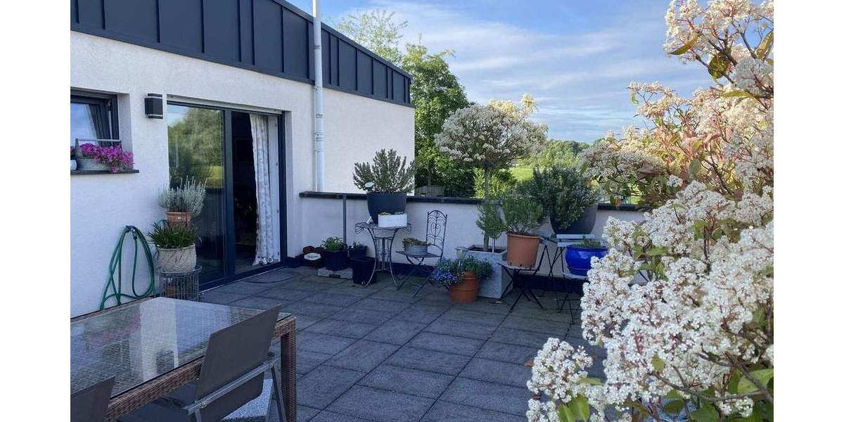 Etagenwohnung Rastatt - 2 Zimmer, 81 m&sup2;, 315.000&euro; | Angebot:25725700