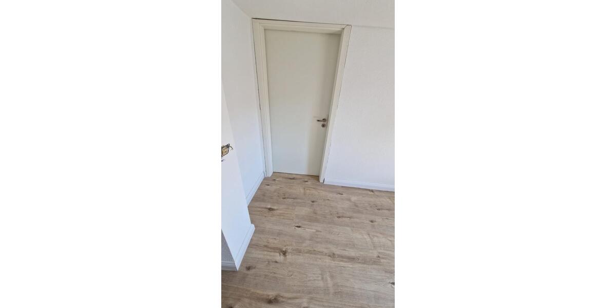 Etagenwohnung Remchingen - 3 Zimmer, 70 m&sup2;, 900&euro; | Angebot:25510167
