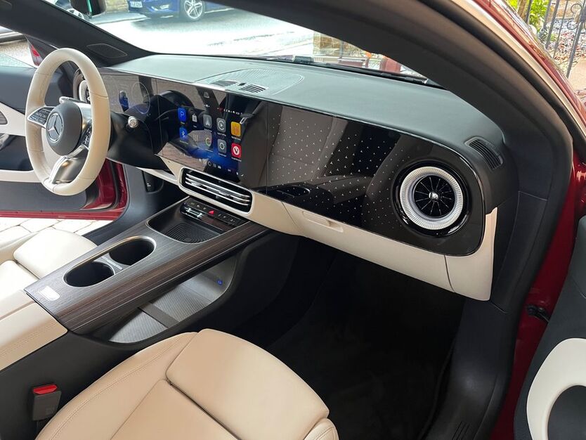 Mercedes-Benz CLA 250 6.000 km 59.500 € Remchingen 75196