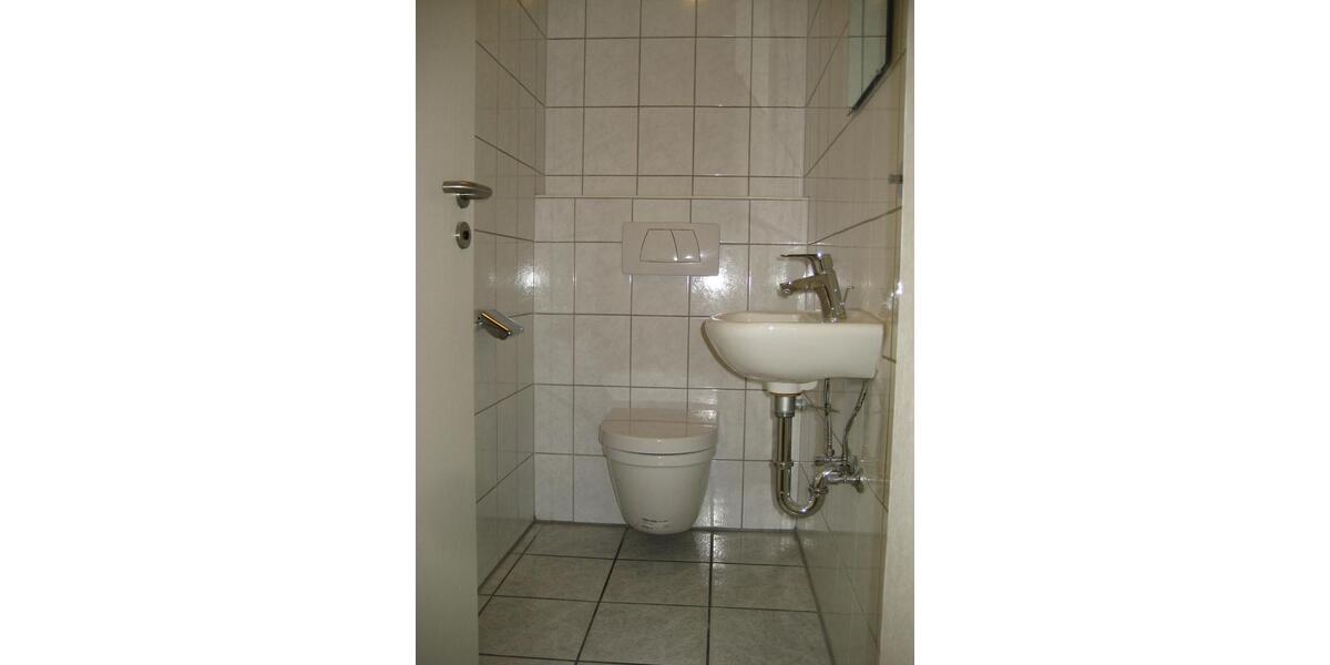*** Großzügige 4-Zi.-Mietwohnung in Karlsdorf *** - Appartement Karlsdorf-Neuthard Karlsdorf | Angebot:26991971