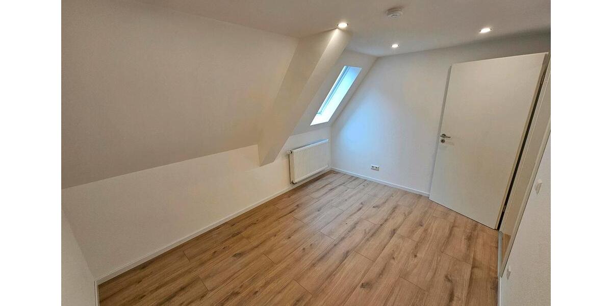 Maisonettenwohnung Pforzheim Eutingen - 5 Zimmer, 144 m&sup2;, 1.380&euro; | Angebot:26167406