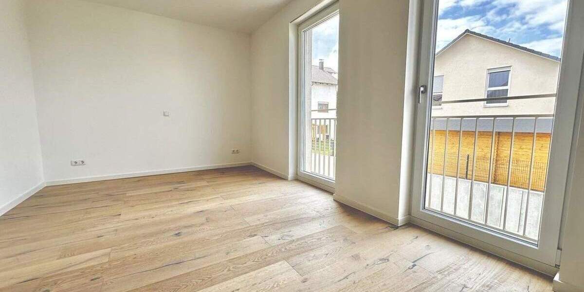 Etagenwohnung Kieselbronn - 3 Zimmer, 99 m&sup2;, 1.390&euro; | Angebot:25744483
