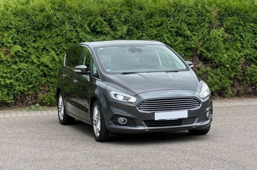 Ford S-Max 118.000 km 13.999 € Kandel 76870