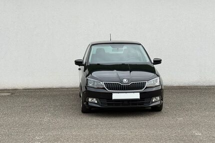 Skoda Fabia 130.000 km 7.999 &euro; Kandel 76870