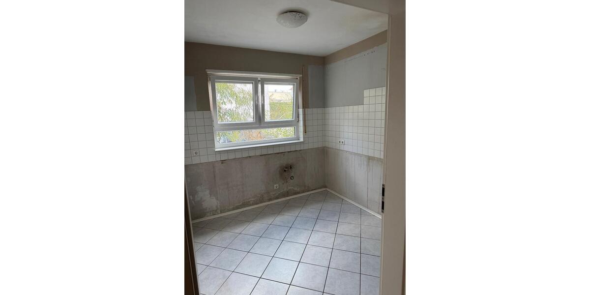 Erdgeschoßwohnung Römerberg - 4 Zimmer, 100 m&sup2;, 339.000&euro; | Angebot:27003766