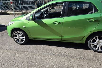 Mazda 2 170.100 km 2.699 &euro; Karlsruhe 76137