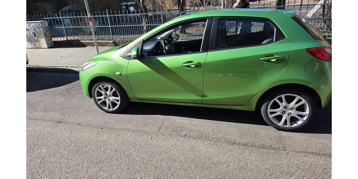 Mazda 2 170.100 km 2.699 &euro; Karlsruhe 76137