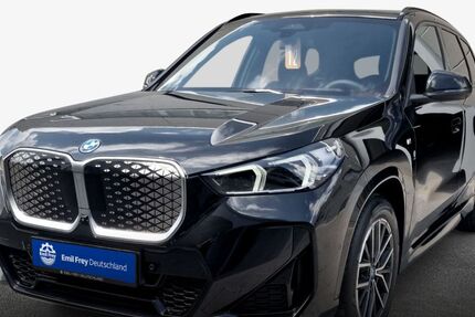 BMW iX1 5.700 km 52.990 &euro; Ettlingen 76275