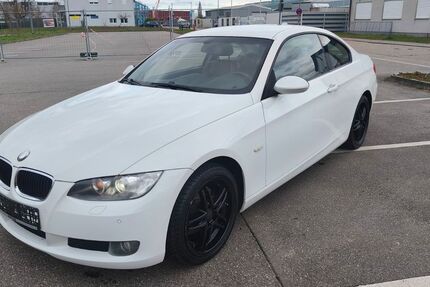 BMW 320 236.810 km 3.900 &euro; Bietigheim 76467