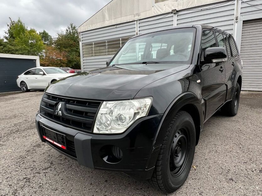 Mitsubishi Pajero 309.000 km 6.800 € Baden-Württemberg - Backnang 71522