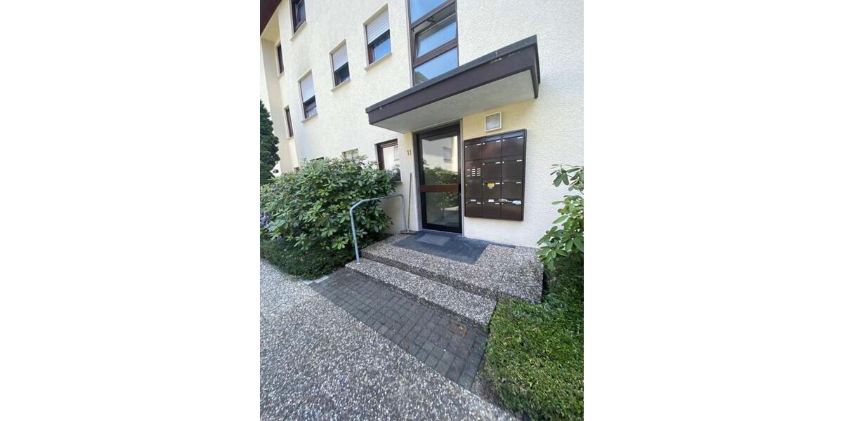 Etagenwohnung Pforzheim Weststadt - 3.5 Zimmer, 83 m&sup2;, 1.300&euro; | Angebot:26420785