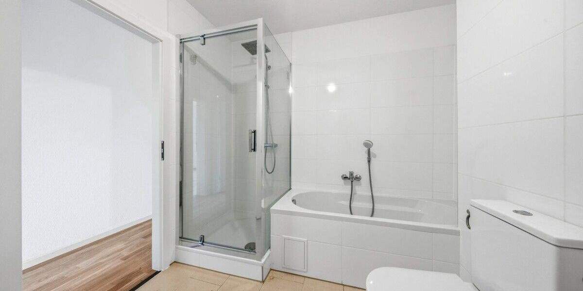 Etagenwohnung Karlsruhe Innenstadt-West - 3 Zimmer, 97 m&sup2;, 1.225&euro; | Angebot:25802570