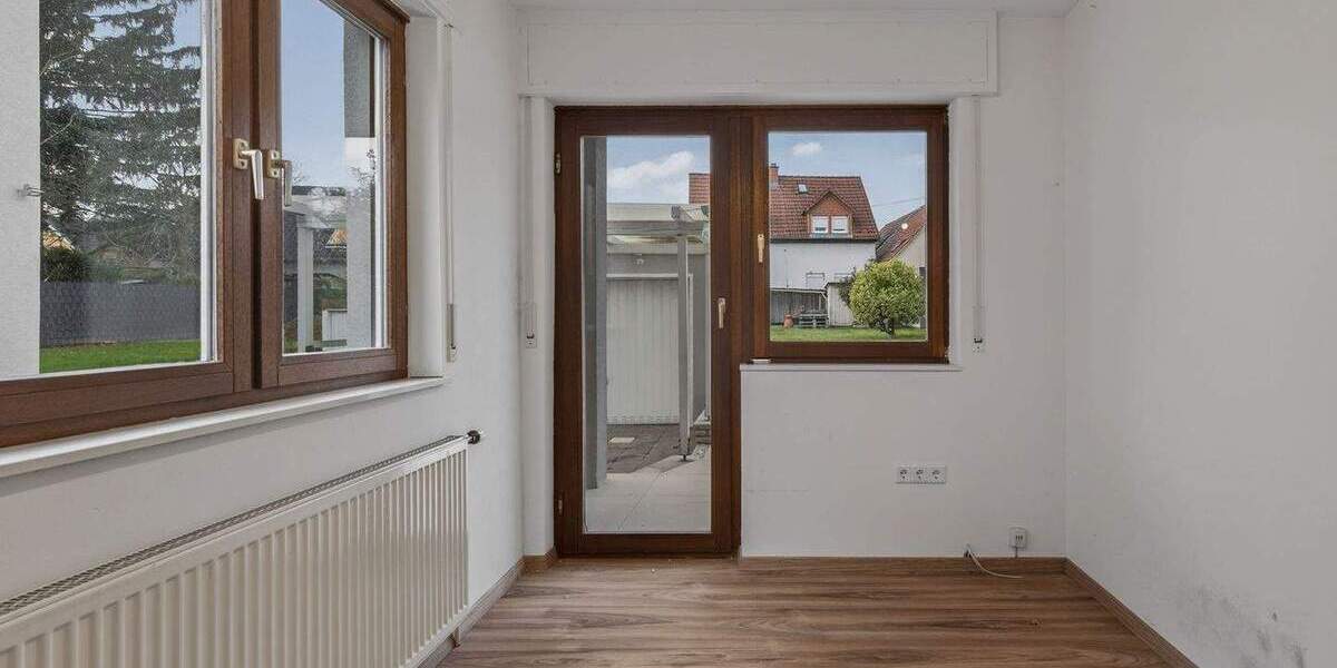 Doppelhaushälfte Karlsruhe Neureut - 6 Zimmer, 147 m&sup2;, 599.000&euro; | Angebot:24529347