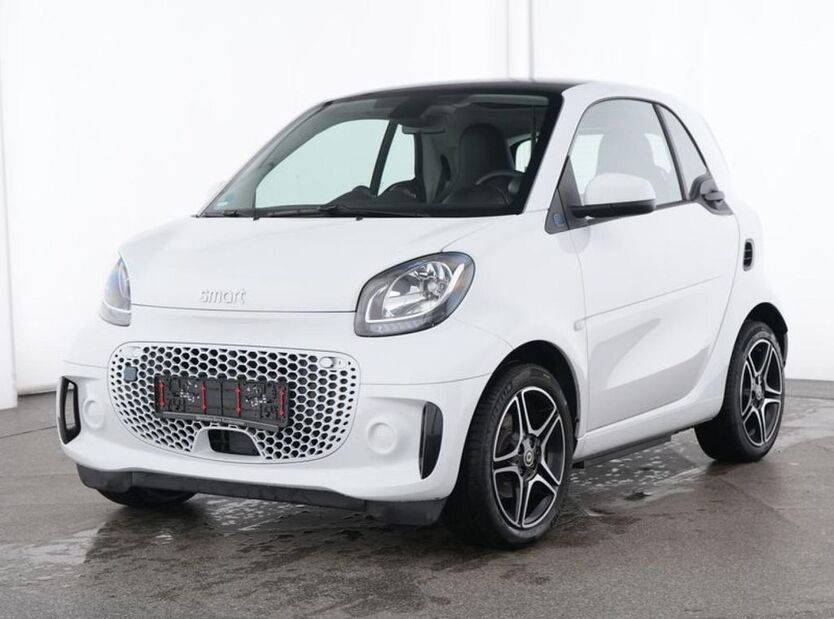 Smart ForTwo 13.548 km 17.777 € Bruchsal 76646