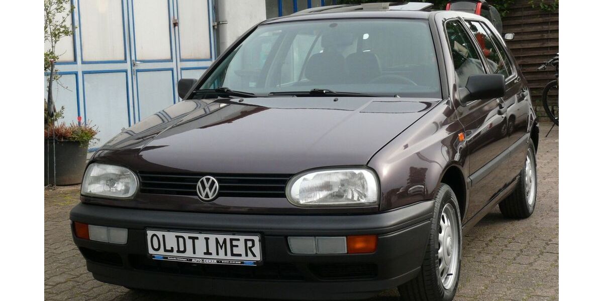 VW Golf 149.000 km 6.490 &euro; Karlsruhe-Grötzingen 76229