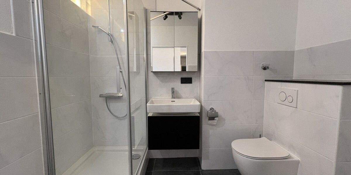 Etagenwohnung Karlsruhe Oststadt - 2 Zimmer, 61 m&sup2;, 285.000&euro; | Angebot:25374376