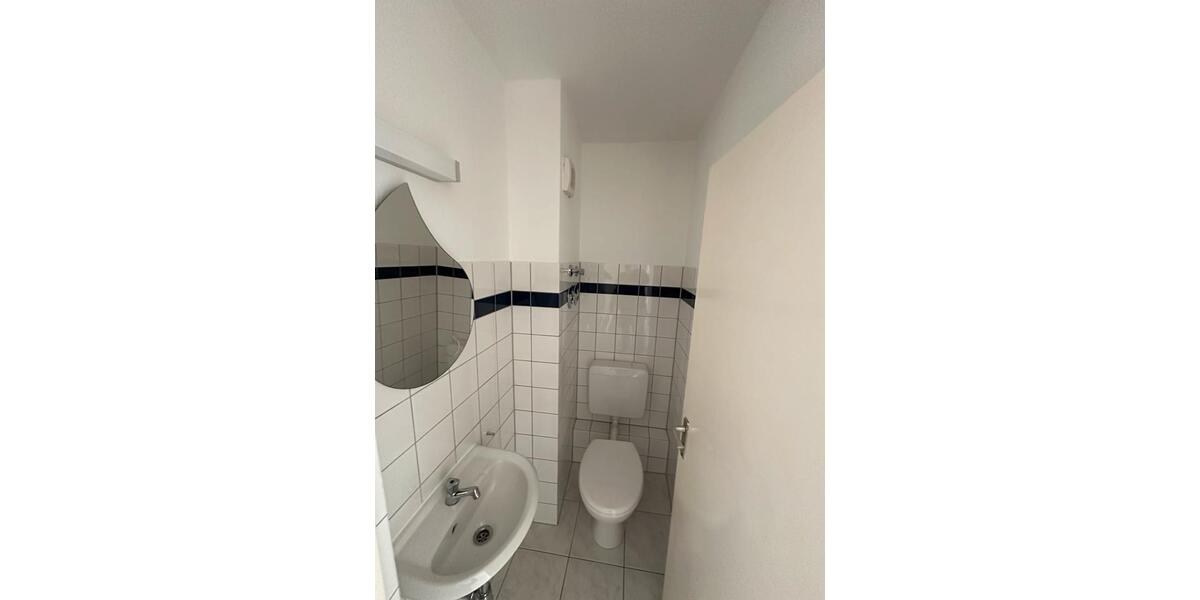 Erdgeschoßwohnung Pforzheim Eutingen - 3 Zimmer, 80 m&sup2;, 1.205&euro; | Angebot:25407198