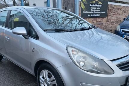 Opel Corsa 152.000 km 3.299 € Karlsruhe 76131