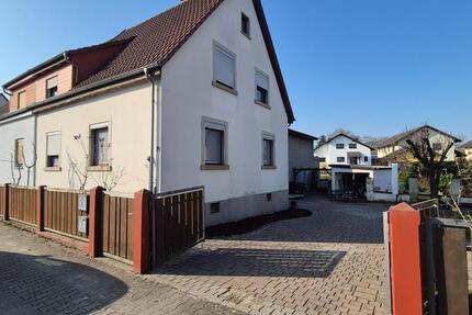 Haus Linkenheim-Hochstetten Hochstetten - 6 Zimmer, 143 m&sup2;, 579.000&euro; | Angebot:26615203