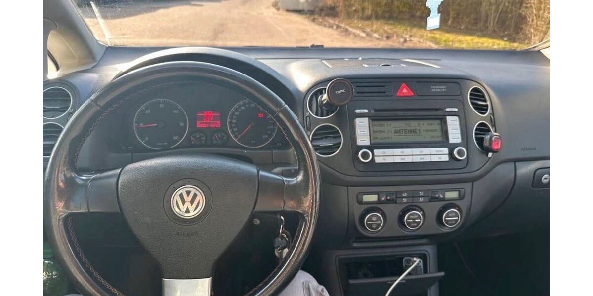 VW Golf Plus 243.000 km 2.300 &euro; Pforzheim 75177