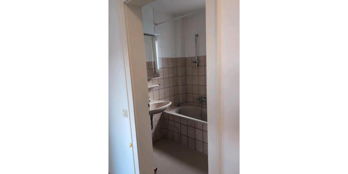 Etagenwohnung Pforzheim Dillweißenstein - 2 Zimmer, 62 m&sup2;, 850&euro; | Angebot:24829808