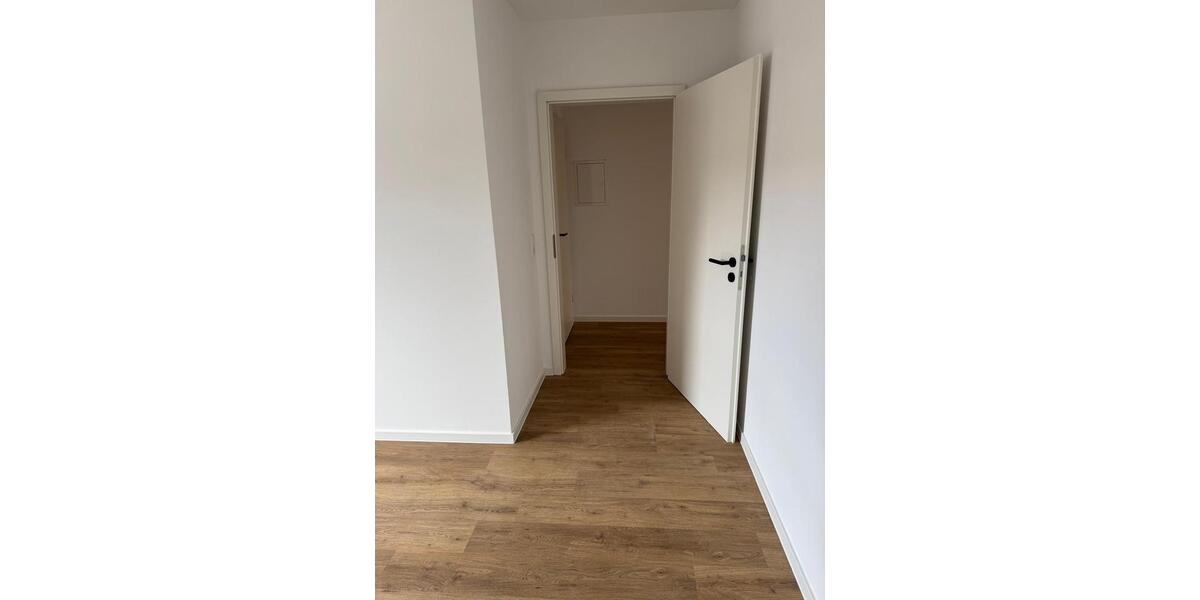 Etagenwohnung Karlsruhe Neureut - 3.5 Zimmer, 90 m&sup2;, 289.000&euro; | Angebot:26994786