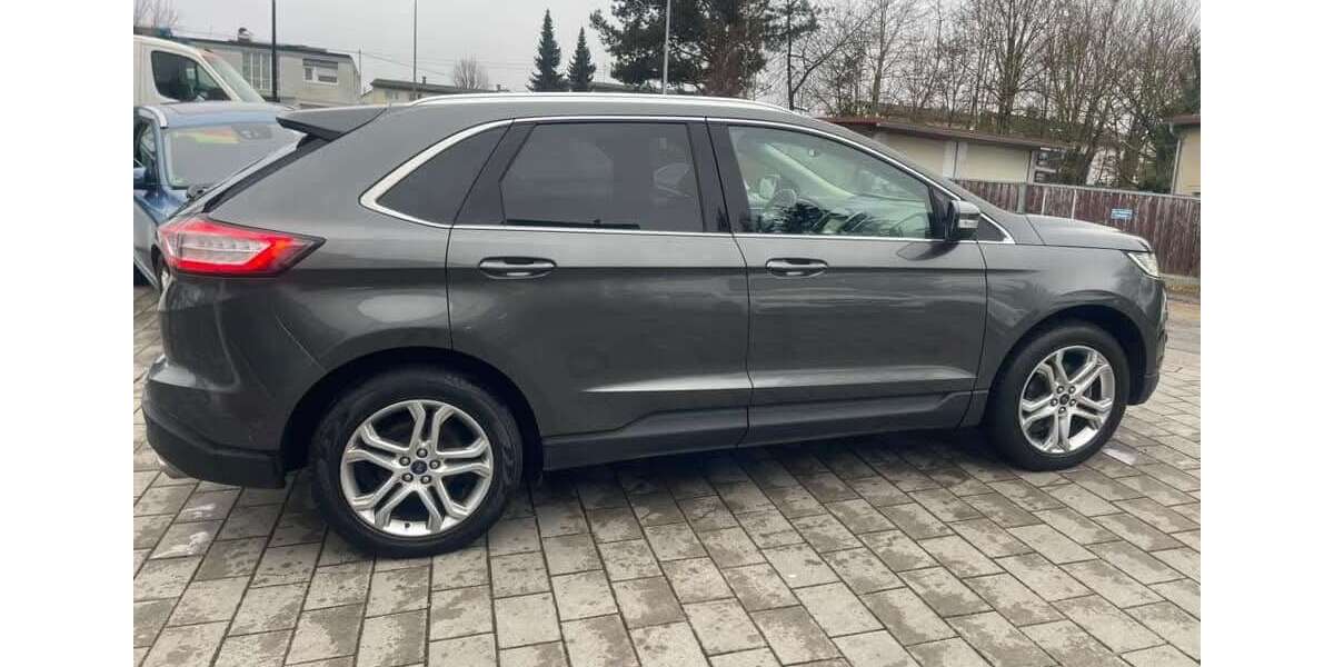 Ford Edge 125.120 km 20.500 &euro; Pforzheim 75172