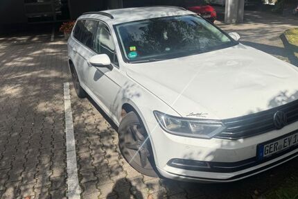 VW Passat 319.000 km 7.000 € Karlsruhe 76187