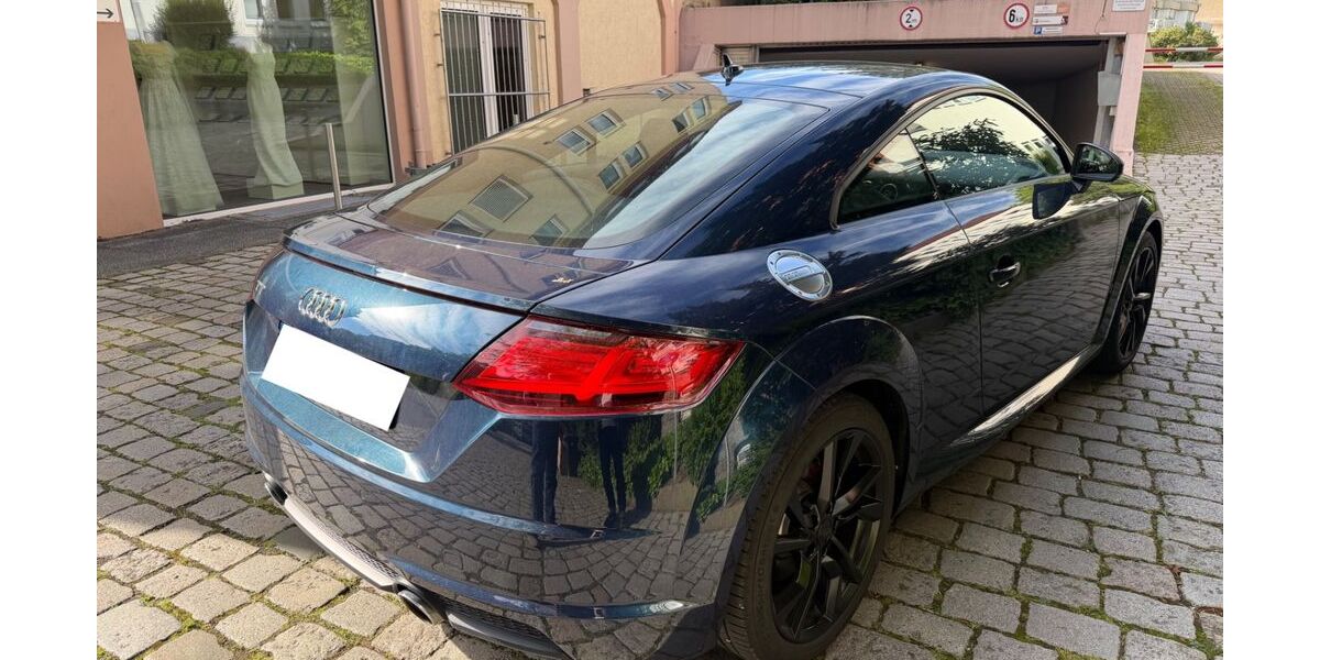 Audi TT 52.000 km 28.400 &euro; Karlsruhe 76228