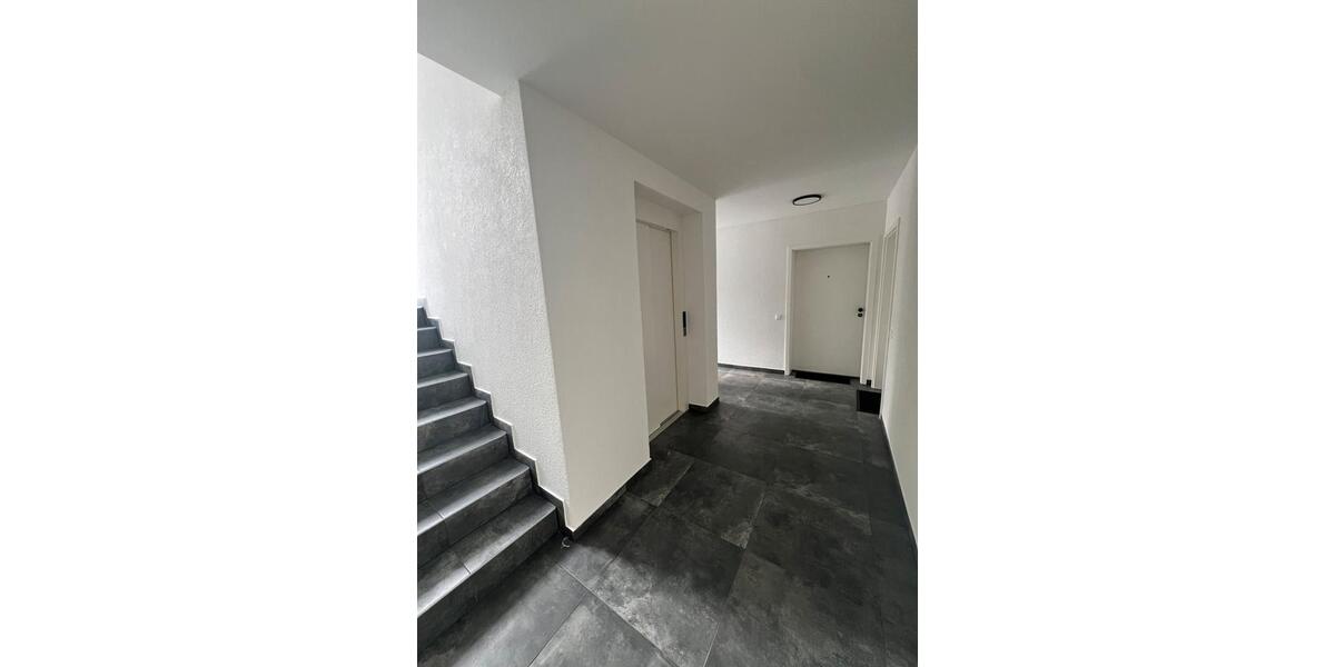 Etagenwohnung Bad Schönborn - 3 Zimmer, 88 m&sup2;, 1.350&euro; | Angebot:26426618