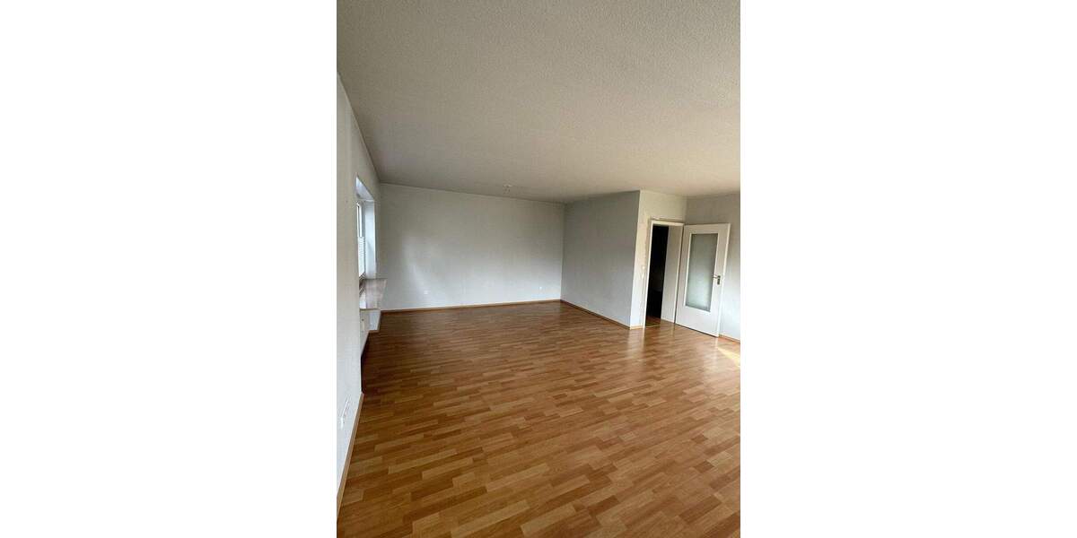 Gewerbeobjekt Waghäusel Kirrlach - 3 Zimmer, 107 m&sup2;, 1.120&euro; | Angebot:23842071