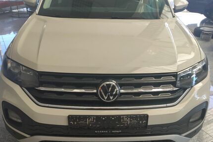 VW T-Cross 83.000 km 15.700 € Baden Baden 76532