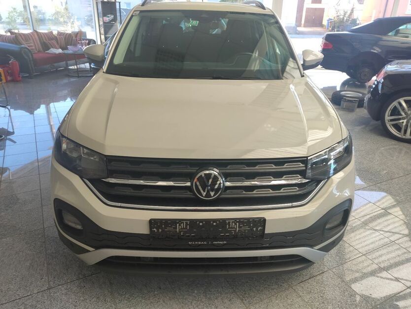 VW T-Cross 83.000 km 15.700 € Baden Baden 76532