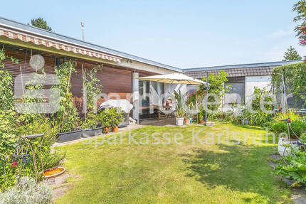 Wohnen auf einer Ebene: Charmanter Bungalow mit Potenzial in gefragter Lage 5 zimmer