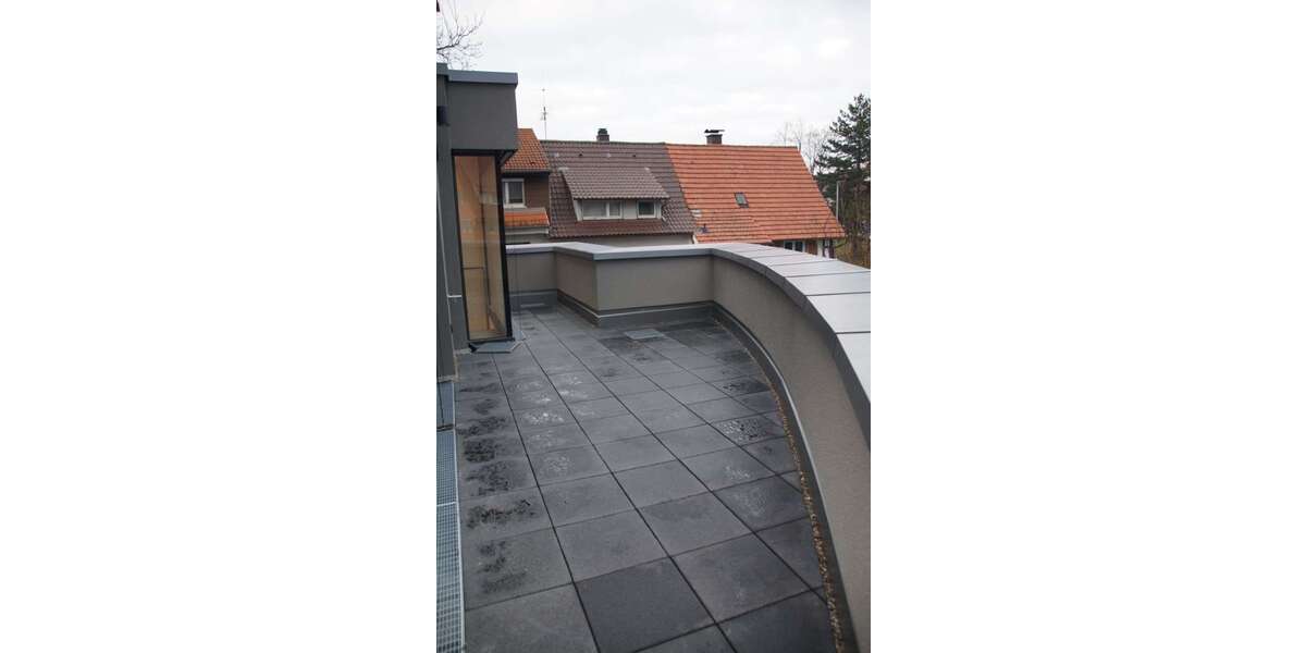 Etagenwohnung Karlsbad-Langensteinbach Langensteinbach - 5 Zimmer, 131 m&sup2;, 1.670&euro; | Angebot:23531131