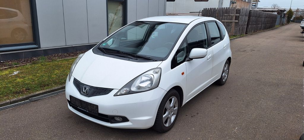Honda Jazz 188.000 km 2.900 &euro; Malsch 76316